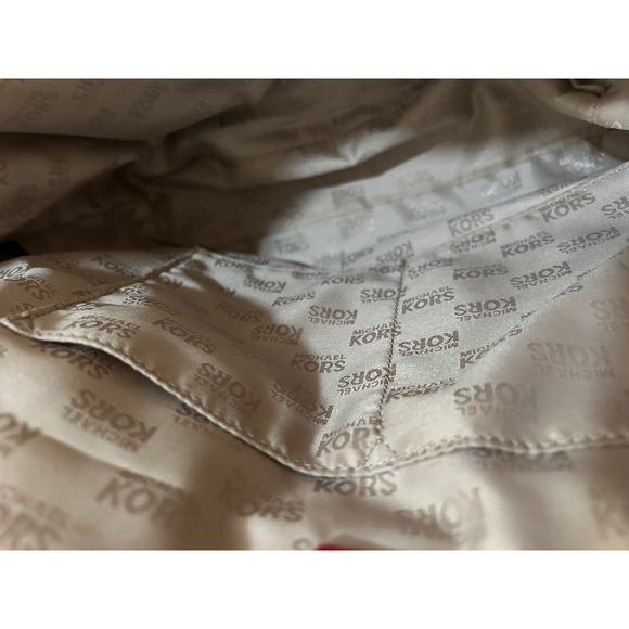 Michael Kors Jet Set Red Travel Tote Saffiano Leather - Picture 8 of 8